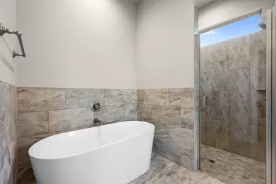 107 Hall Street, Glen Rose, TX 76043 - Photo 20