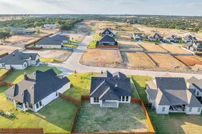 107 Hall Street, Glen Rose, TX 76043 - Photo 38