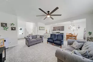 10852 Copper Hills Ln, Fort Worth, TX 76108 - Photo 6