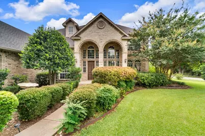 2201 Somerset, Midlothian, TX 76065 - Photo 1