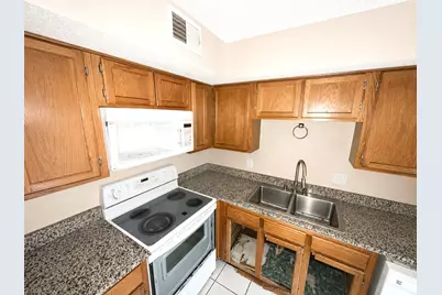 9809 Walnut Street #208, Dallas, TX 75243 - Photo 8
