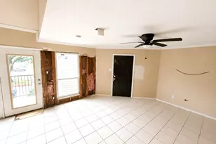 9809 Walnut St, Dallas, TX 75243 - Photo 6