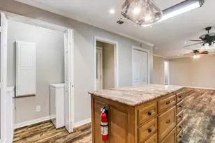 1315 Greenbriar St, Denton, TX 76201 - Photo 10