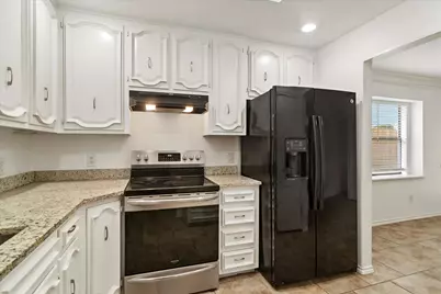 3318 Wells Drive, Plano, TX 75093 - Photo 8