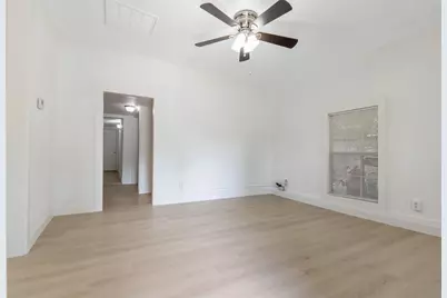 911 N Branch Street, Sherman, TX 75090 - Photo 8