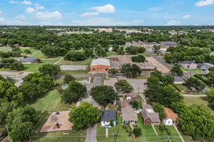 911 N Branch St, Sherman, TX 75090 - Photo 26