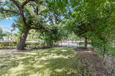 911 N Branch Street, Sherman, TX 75090 - Photo 24