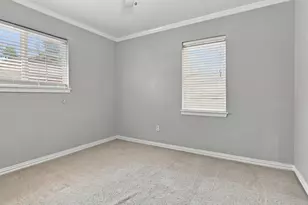 2420 Timberlake Dr, Irving, TX 75062 - Photo 16