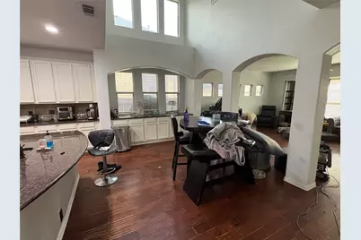 2756 Explorador, Grand Prairie, TX 75054 - Photo 10