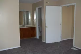 1757 Carrington Dr, Glenn Heights, TX 75154 - Photo 10