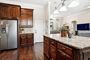 244 S Natural Spring Ln, Azle, TX 76020 - Photo 10