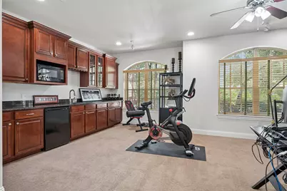 835 Rockingham Drive, Irving, TX 75063 - Photo 22