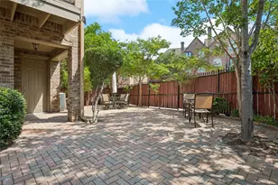 835 Rockingham Dr, Irving, TX 75063 - Photo 28
