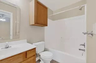 117 W Wilson Ave, Sherman, TX 75090 - Photo 20