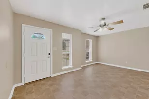 117 W Wilson Ave, Sherman, TX 75090 - Photo 6