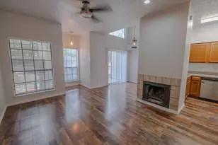 501 Arbor Creek Dr, Euless, TX 76039 - Photo 8