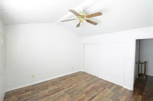501 Arbor Creek Dr, Euless, TX 76039 - Photo 12