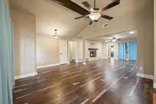 1217 W Redbud Dr, Hurst, TX 76053 - Photo 8
