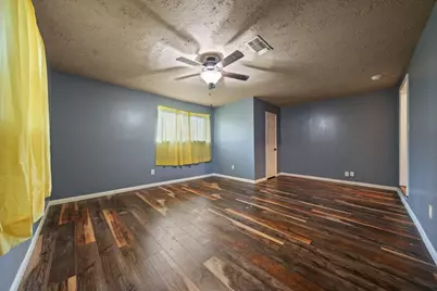 1217 W Redbud Drive, Hurst, TX 76053 - Photo 30