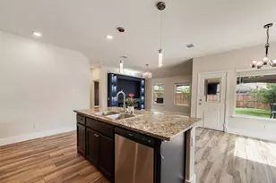 925 Walls Blvd, Crowley, TX 76036 - Photo 12