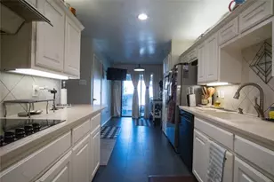 829 Cambridge Dr, Plano, TX 75023 - Photo 8