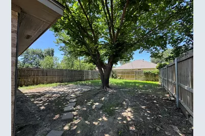6319 Holiday Lane, North Richland Hills, TX 76182 - Photo 18