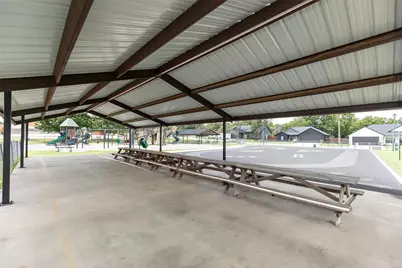 403 Walnut Street, Grandview, TX 76050 - Photo 22