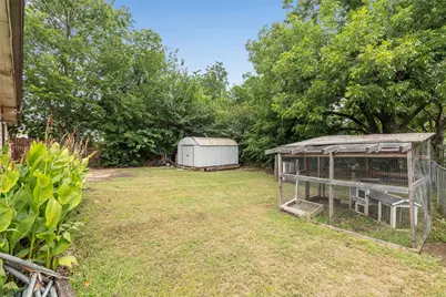 403 Walnut Street, Grandview, TX 76050 - Photo 18