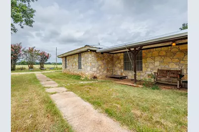 301 County Road 214, Hico, TX 76457 - Photo 4