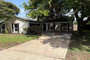 1006 Heritage Dr, Garland, TX 75043 - Photo 2