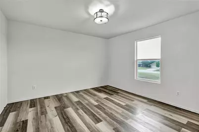 1301 Erin Court, Burleson, TX 76028 - Photo 18
