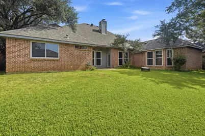 3318 Summergrove Drive, Arlington, TX 76001 - Photo 28