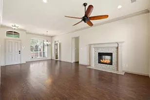 3318 Summergrove Dr, Arlington, TX 76001 - Photo 6
