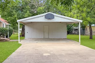 112 Garvin St, Eastland, TX 76448 - Photo 2