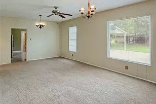 112 Garvin St, Eastland, TX 76448 - Photo 4