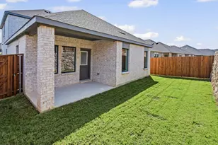 2024 Whispering Ln, Celina, TX 75009 - Photo 4