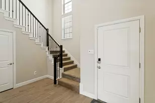 832 Alexandria Ln, Joshua, TX 76058 - Photo 2