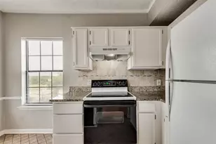 8750 Park Ln, Dallas, TX 75231 - Photo 8