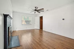 910 Reverchon Dr, Dallas, TX 75211 - Photo 6
