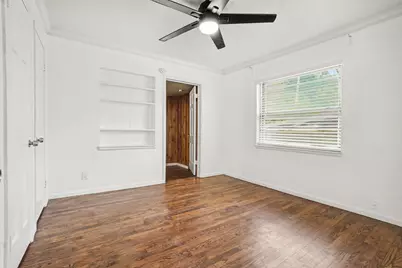 910 Reverchon Drive, Dallas, TX 75211 - Photo 8