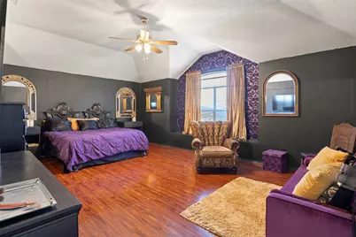 1428 Creekview Drive, Lewisville, TX 75067 - Photo 8