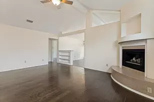 10209 Cool Spring Dr, Fort Worth, TX 76108 - Photo 8