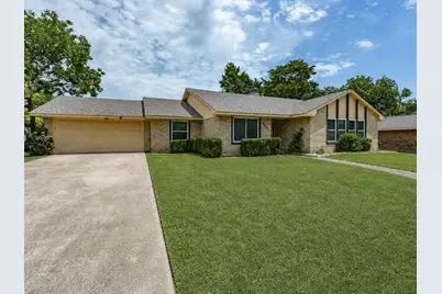 1327 Big Stone Gap Road, Duncanville, TX 75137 - Photo 2