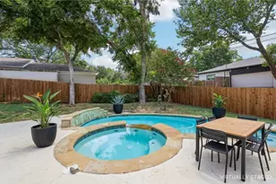 8324 Moorcroft Dr, Dallas, TX 75228 - Photo 32