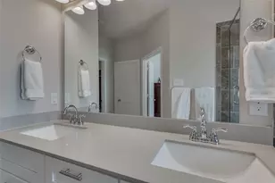 509 Hutchinson Ln, Lewisville, TX 75077 - Photo 24