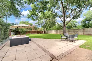 1815 Oates Dr, Dallas, TX 75228 - Photo 4