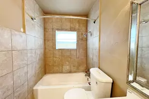 4236 Comanche St, Fort Worth, TX 76119 - Photo 18