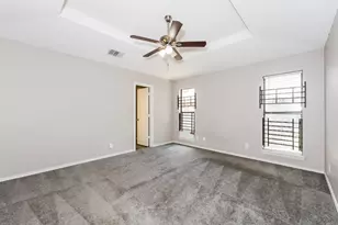 4422 Cinnabar Dr, Dallas, TX 75227 - Photo 12