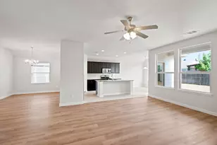 1705 Zebra Finch Dr, Little Elm, TX 75068 - Photo 4