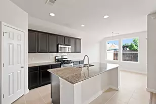 1705 Zebra Finch Dr, Little Elm, TX 75068 - Photo 8